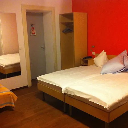 Hotel Albergo Camelia 3*